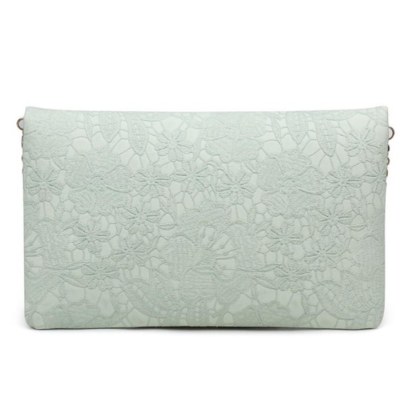 Urban Expressions Dorothy Crossbody Clutch - Picture 8 of 14